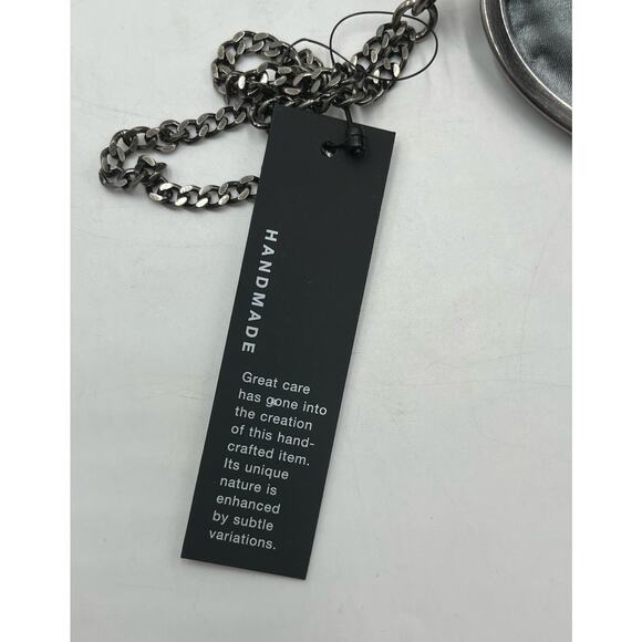 The Limited Handmade Black Silver Tone Kiss Lock Chevron Clutch Bag New - Picture 10 of 10